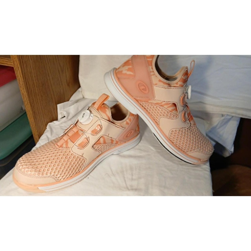 Dexter Pro BOA Womens Bowling Shoes Peach Orange Right Handed Size 11M DW0000902